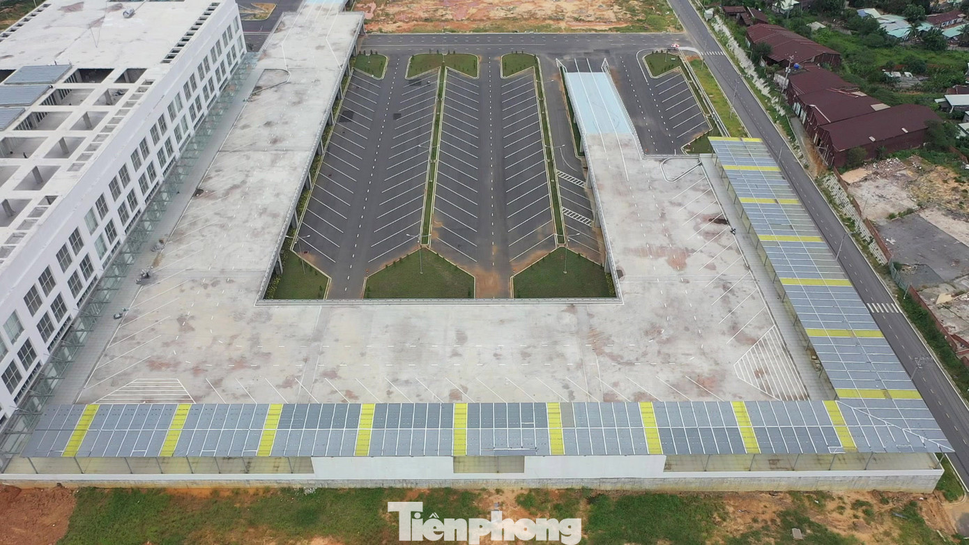 Cận cảnh bến xe Miền Đông mới lại lỡ hẹn, chưa xác định ngày hoạt động ảnh 8