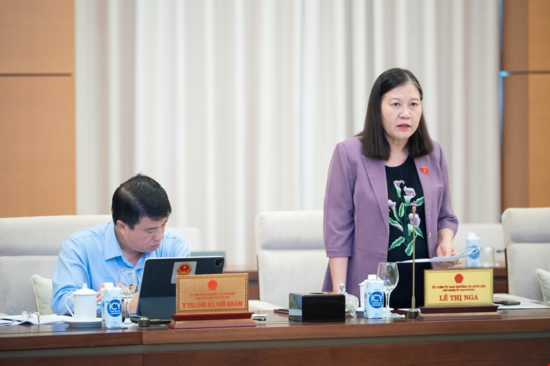 Chủ nhiệm Uỷ ban Tư pháp Lê Thị Nga.