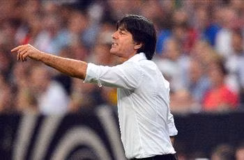 Joachim Low đã hoàn thành mục tiêu vượt qua vòng loại cùng tuyển Đức. Joachim Low đã hoàn thành mục tiêu vượt qua vòng loại cùng tuyển Đức