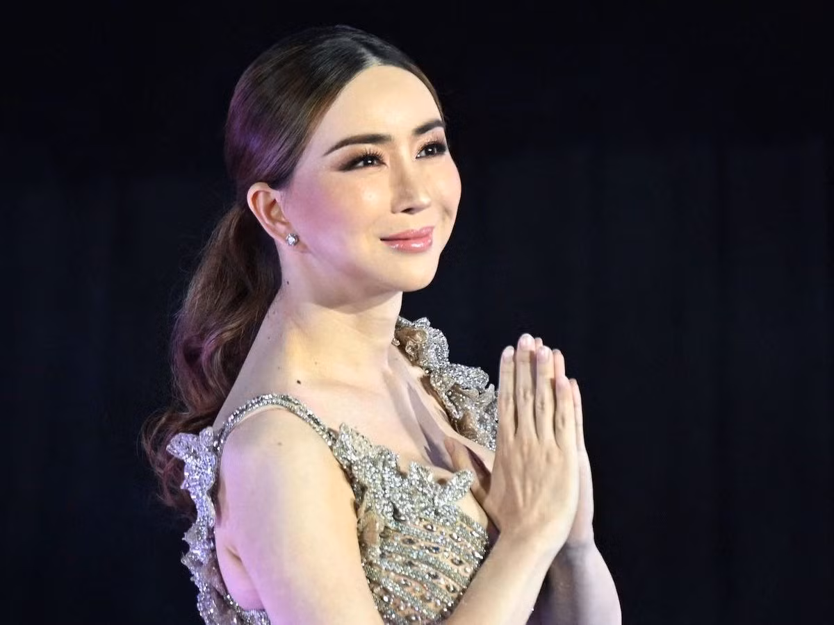 Bà Anne Jakapong Jakrajutatip. Bà Anne Jakapong Jakrajutatip.