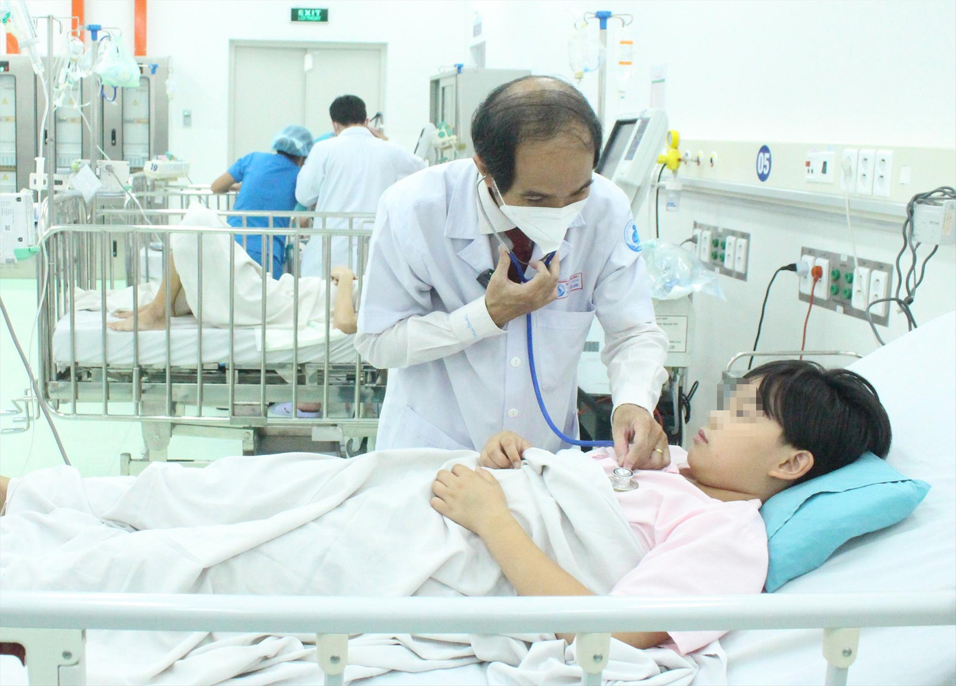 Bệnh nhi điều trị tại Bệnh viện Nhi Đồng 1 TPHCM. Ảnh: Vân Sơn