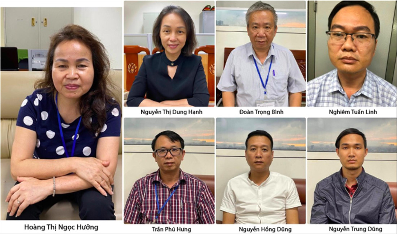 Nhóm bị cáo đồng phạm trong vụ án. Nhóm bị cáo đồng phạm trong vụ án.