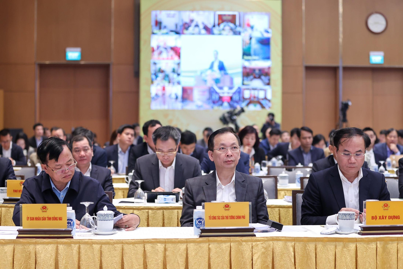 Các đại biểu tham dự hội nghị Các đại biểu tham dự hội nghị