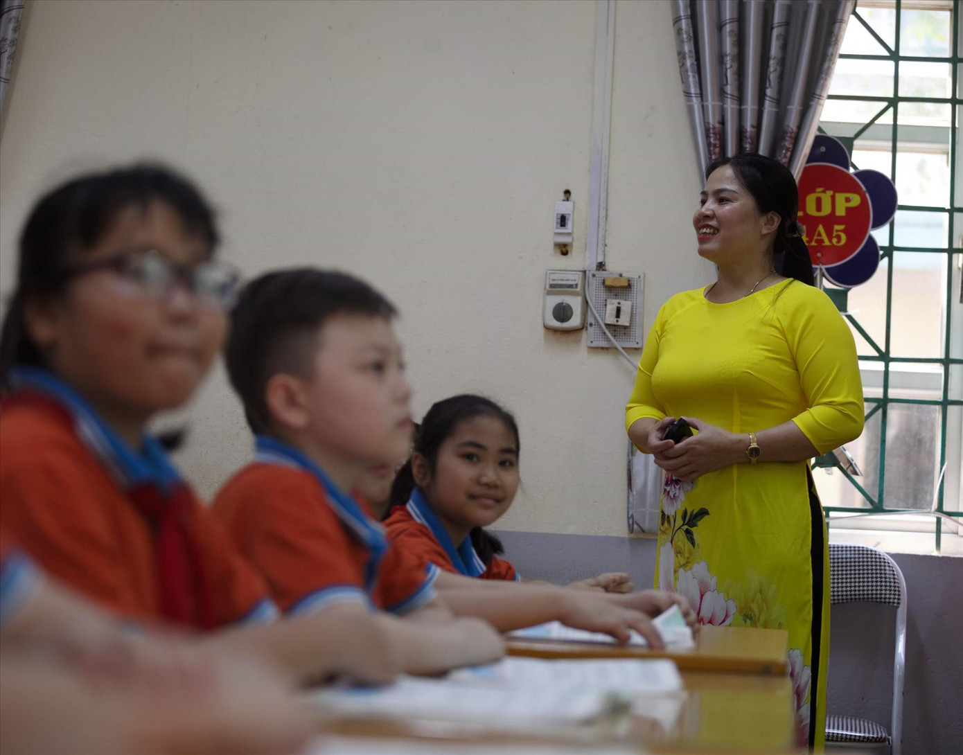 Hạnh phúc phải đến từ thầy cô và học trò. Ảnh: Thế Đại Hạnh phúc phải đến từ thầy cô và học trò. Ảnh: Thế Đại