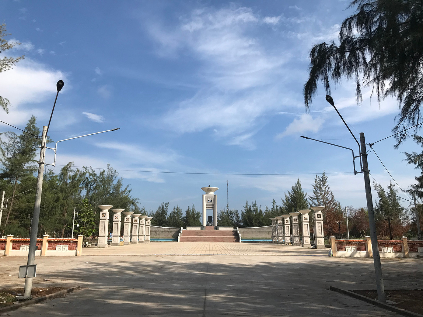 Di tích đường Hồ Chí Minh trên biển. Ảnh: Hoà Hội