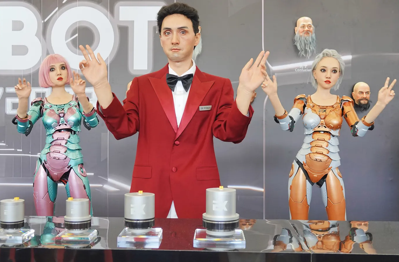 Hội nghị Robot Thế giới 2023 tại Bắc Kinh. Ảnh: Getty Images Hội nghị Robot Thế giới 2023 tại Bắc Kinh. Ảnh: Getty Images