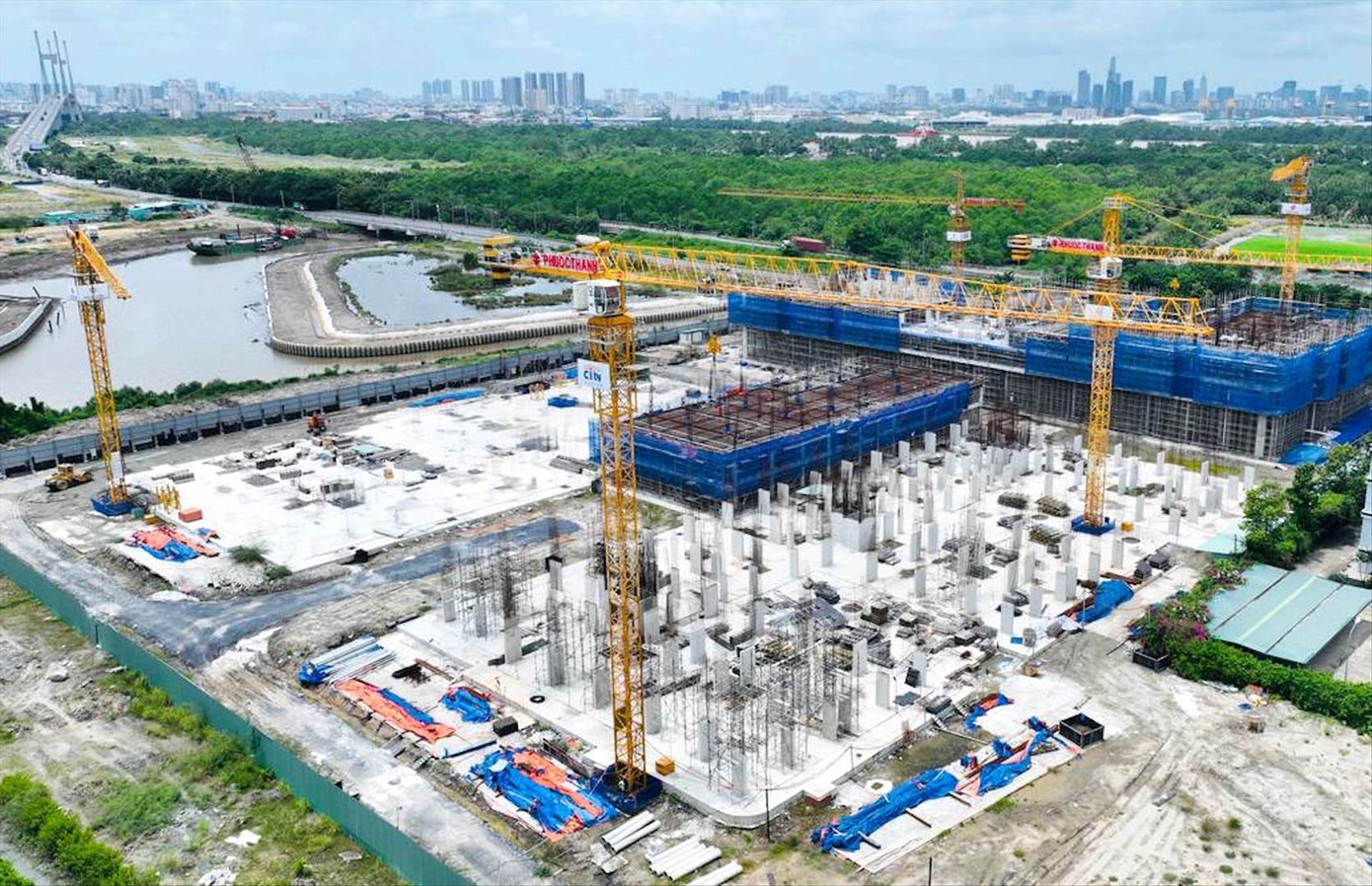 Một dự án nhà ở xã hội tại TP Thủ Đức, TPHCM đang được triển khai xây dựng Một dự án nhà ở xã hội tại TP Thủ Đức, TPHCM đang được triển khai xây dựng