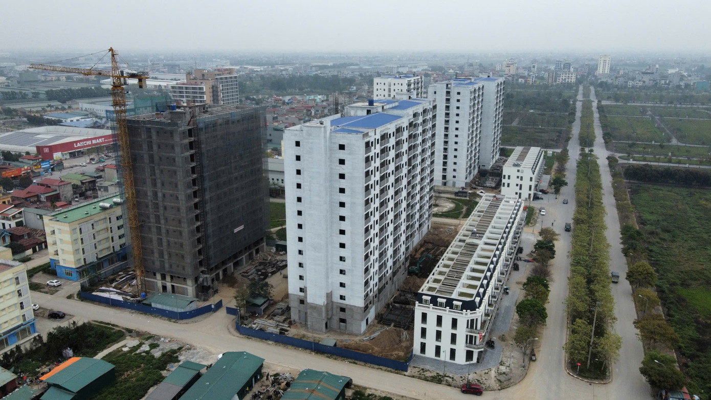 Bộ Tư pháp đề nghị bổ sung quy định giá trần với nhà ở xã hội vào dự thảo Nghị quyết chính sách đặc thù của Quốc hội. Ảnh: Ninh Phan. Bộ Tư pháp đề nghị bổ sung quy định giá trần với nhà ở xã hội vào dự thảo Nghị quyết chính sách đặc thù của Quốc hội. Ảnh: Ninh Phan.