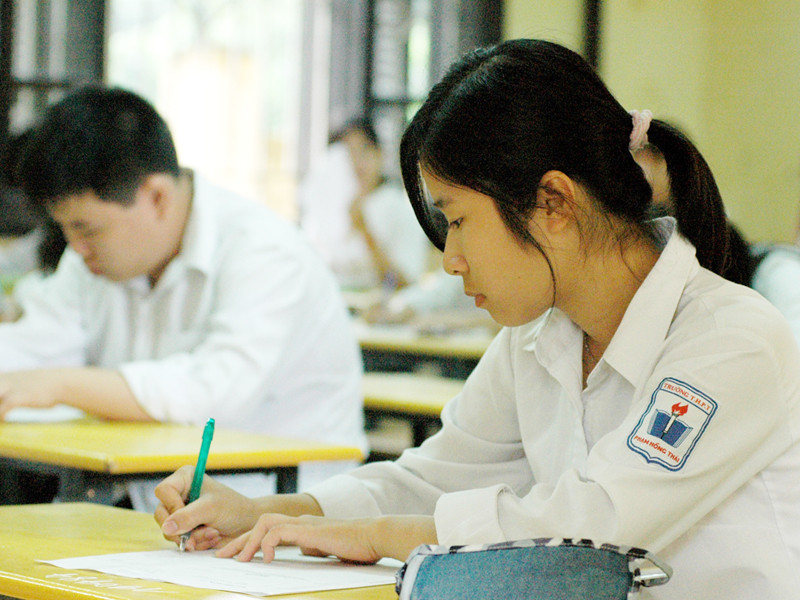 Nguyên Bộ trưởng GD&ĐT Trần Hồng Quân: Không nên đầu tư cho giáo dục tràn lan như hiện nay. Ảnh: Hồng Vĩnh