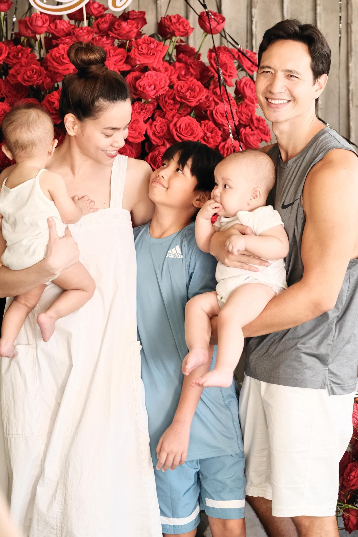 Hồ Ngọc Hà chia sẻ khoảnh khắc hạnh phúc trong ngày Gia đình Việt Nam.