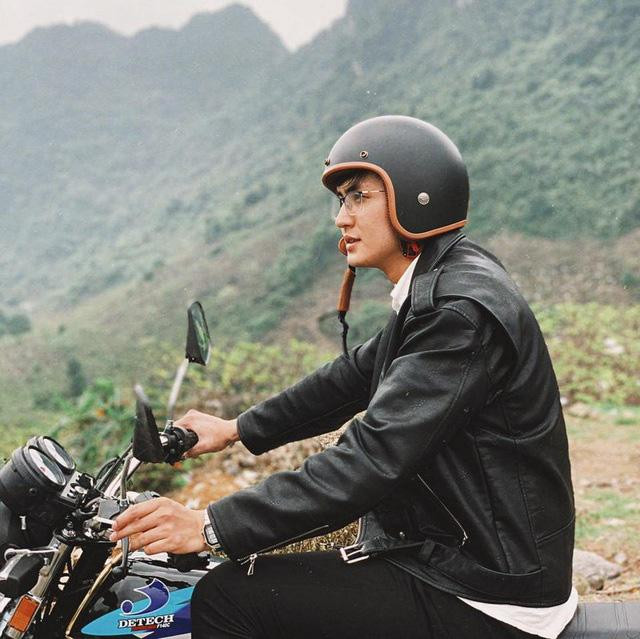 Nguyên Trực cho biết mình nghiêm khắc khi dạy học nhưng bên ngoài không lạnh lùng như nhiều người nghĩ.