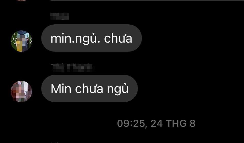 Bố của cô bạn này thì sử dụng dấu chấm giữa mỗi chữ. (Ảnh: Thúy Nga) Bố của cô bạn này thì sử dụng dấu chấm giữa mỗi chữ. (Ảnh: Thúy Nga)