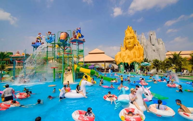 Biển Tiên Đồng Suối Tiên được nhiều gia đình ưa chuộng. Ảnh: Suoitien Biển Tiên Đồng Suối Tiên được nhiều gia đình ưa chuộng. Ảnh: Suoitien