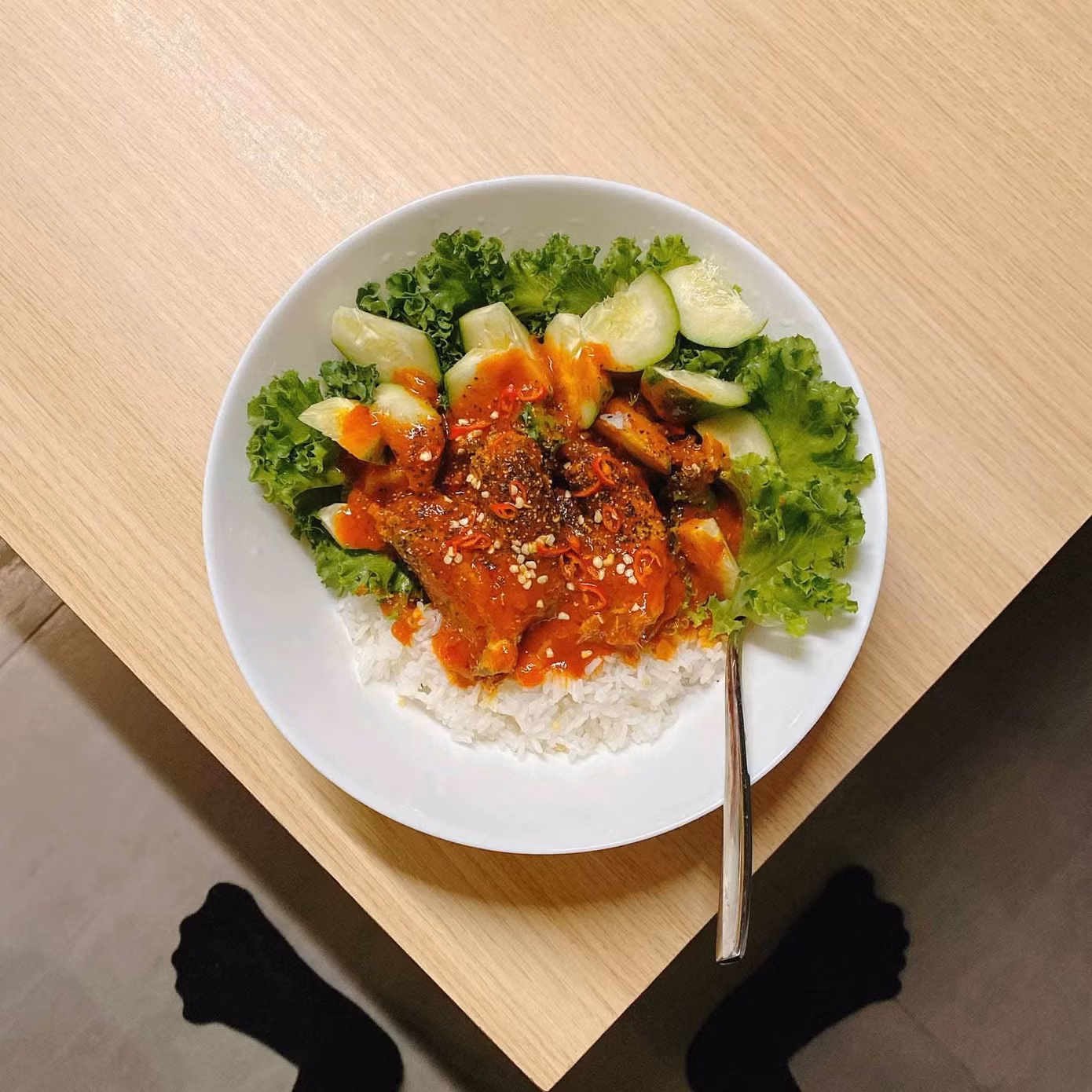 Nhìn xem, ảnh chụp đồ ăn của Quang Trung có gì đặc biệt?