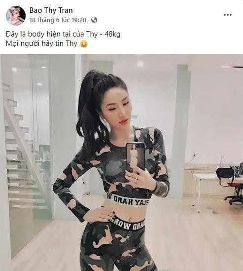 "Công chúa bong bóng" khoe eo thon, ngầm phủ nhận chuyện đang mang thai. "Công chúa bong bóng" khoe eo thon, ngầm phủ nhận chuyện đang mang thai.