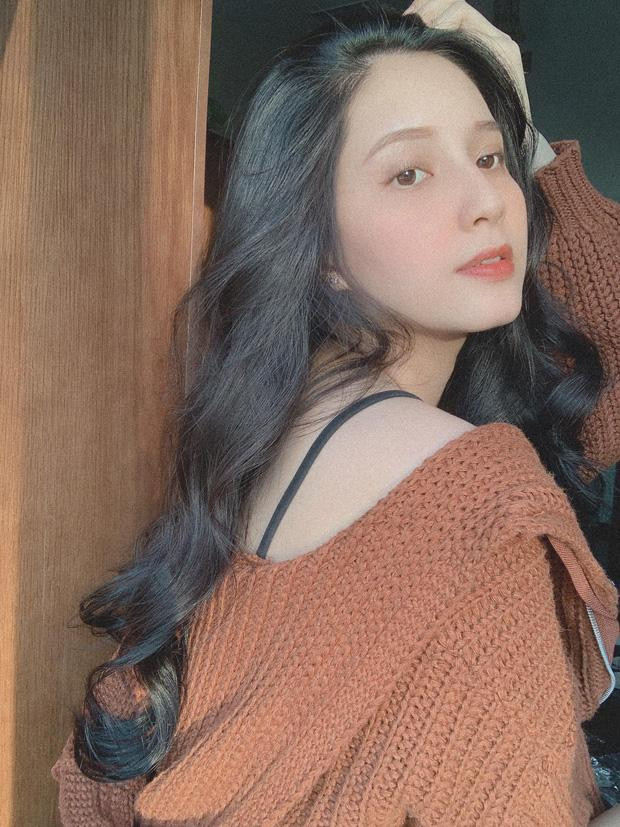 Cô gái sinh năm 1998 với hình ảnh nhẹ nhàng chuẩn "nàng thơ". Cô gái sinh năm 1998 với hình ảnh nhẹ nhàng chuẩn "nàng thơ".