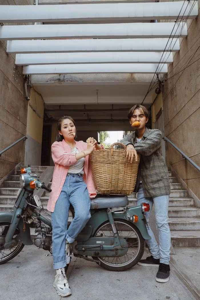 Bánh mì không chỉ là món ăn quốc dân mà còn là từ khóa "drama" trong năm 2021.