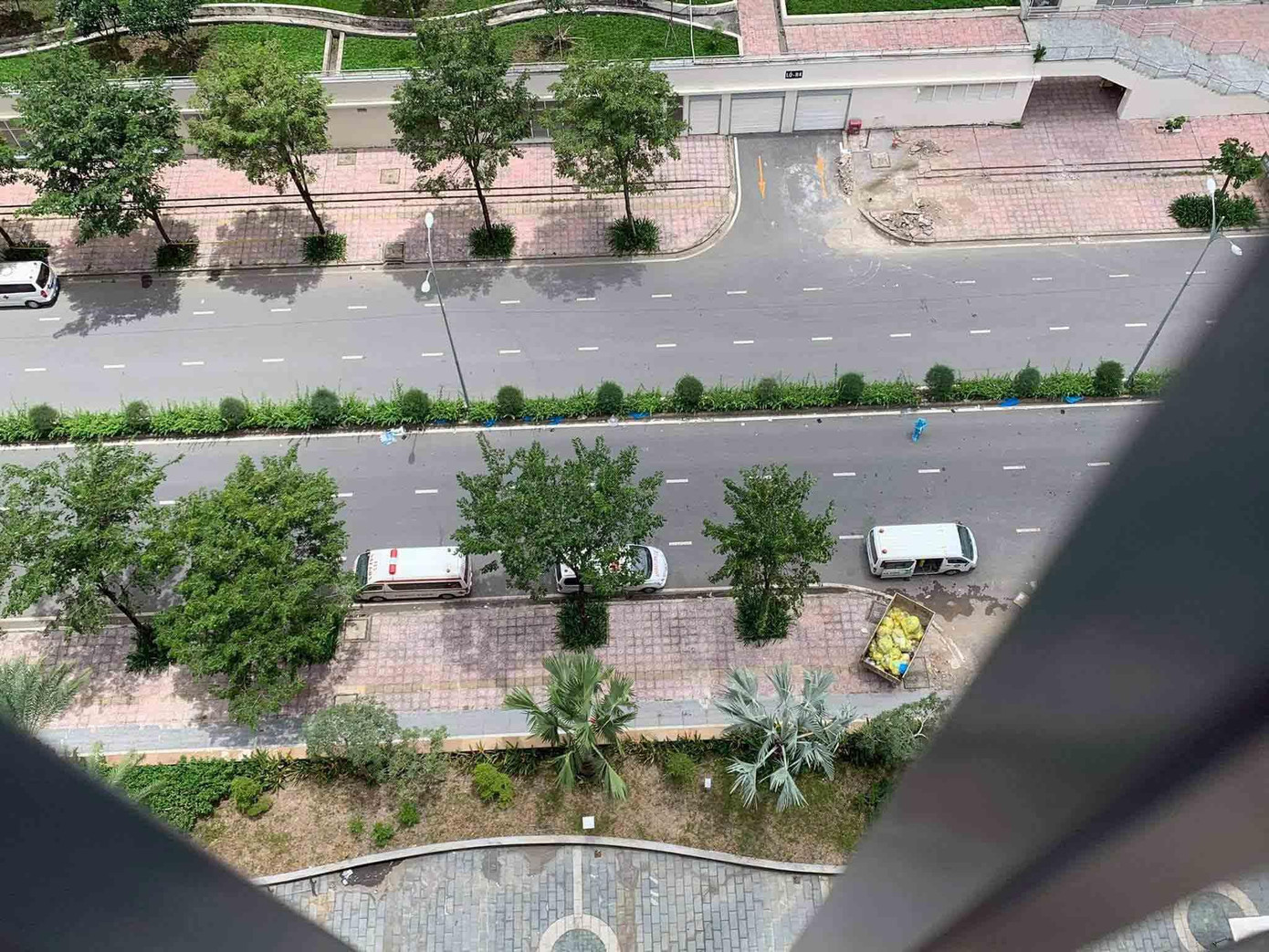 Bên trong bệnh viện dã chiến tại Thủ Thiêm - nơi cả nhà chị C. đang điều trị. Bên trong bệnh viện dã chiến tại Thủ Thiêm - nơi cả nhà chị C. đang điều trị.