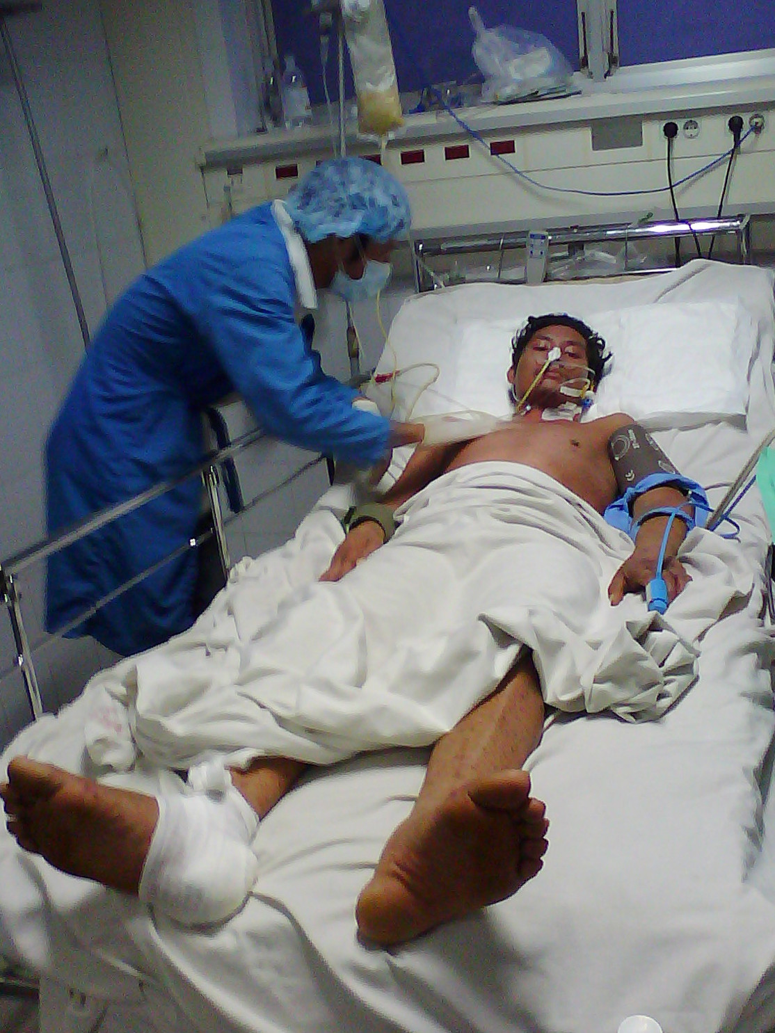 Nguy cơ đột quỵ từ bệnh nhân thay tim nhân tạo, suy tim hay hẹp van tim… luôn rình rập. Ảnh: Lê Nguyễn