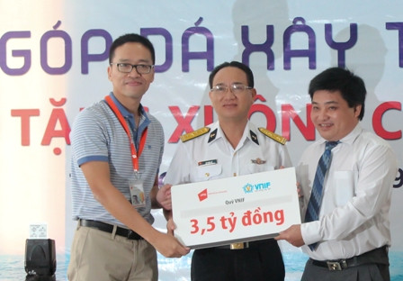 VNG đồng hành cũng chương trình góp đá xây Trường Sa