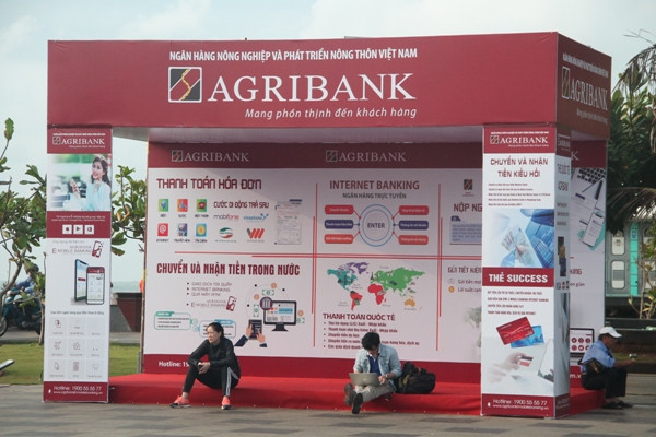 Tiền Phong Marathon 2019: Tất bật cho ngày khai hội ảnh 4