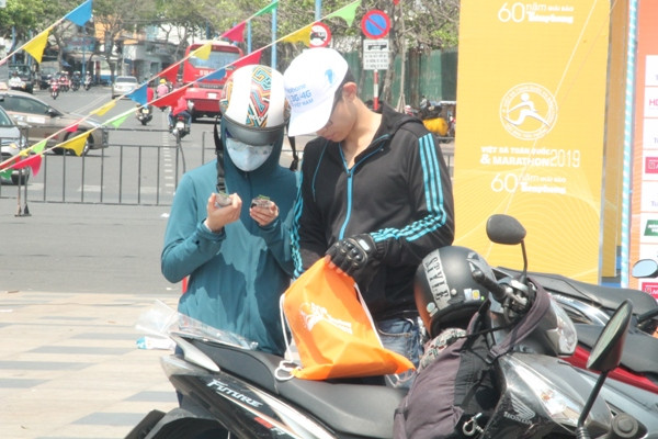 Háo hức vượt đường xa đến tham gia Tiền Phong Marathon 2019 ảnh 5