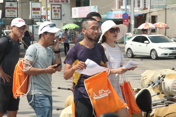 Háo hức vượt đường xa đến tham gia Tiền Phong Marathon 2019 ảnh 2