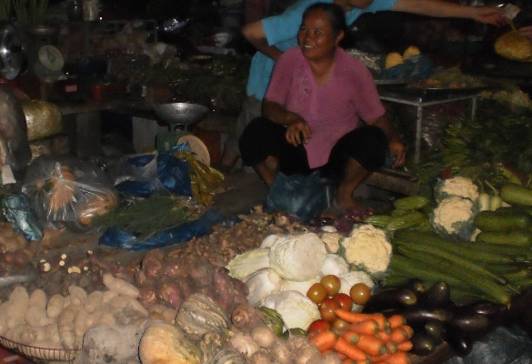 Về Bình Dương đi chợ phiên đặc biệt rạng sáng mùng 3 Tết ảnh 2