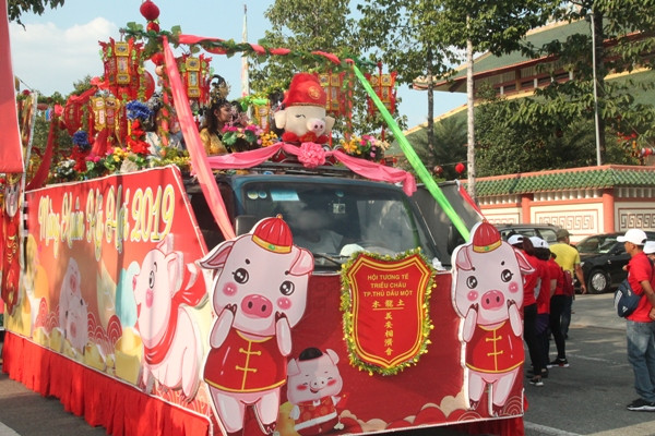 Hình ảnh ấn tượng tại Lễ hội cung nghinh Thánh giá Thiên Hậu Thánh Mẫu ảnh 2