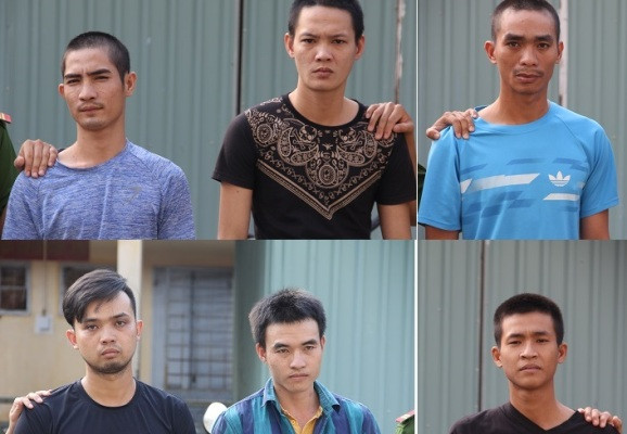 Cảnh sát mật phục bắt nhóm chuyên tuồn xe gian ra nước ngoài ảnh 1