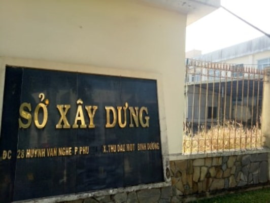 Bình Dương phá bỏ nhiều trụ sở trên 'đất vàng' ảnh 1