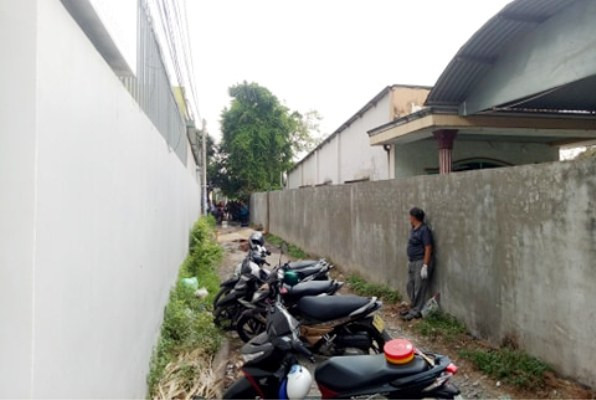 Kinh hoàng người đàn ông đâm chết bạn gái rồi tưới xăng tự thiêu ảnh 1