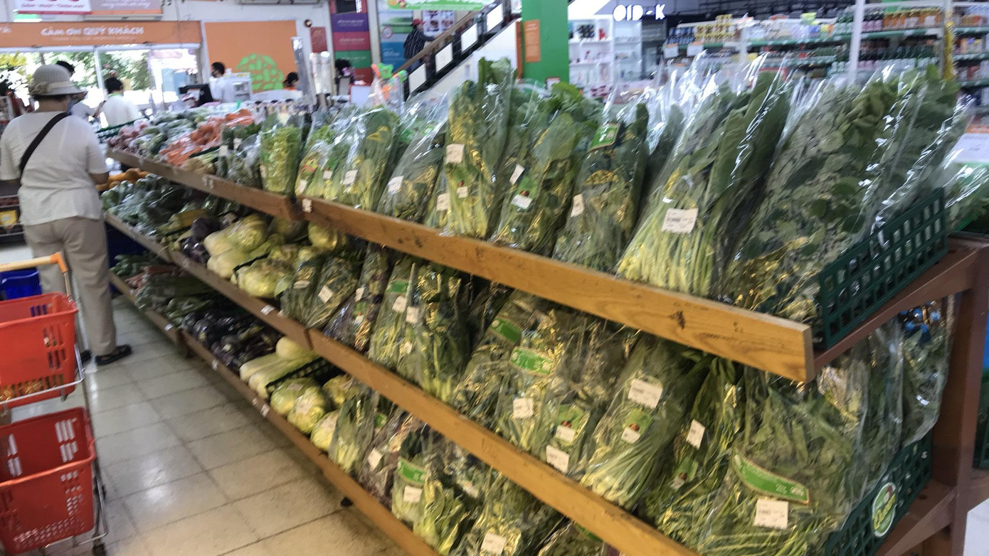 Rau xanh ngập các quầy hàng sáng nay, giá cả không tăng Rau xanh ngập các quầy hàng sáng nay, giá cả không tăng
