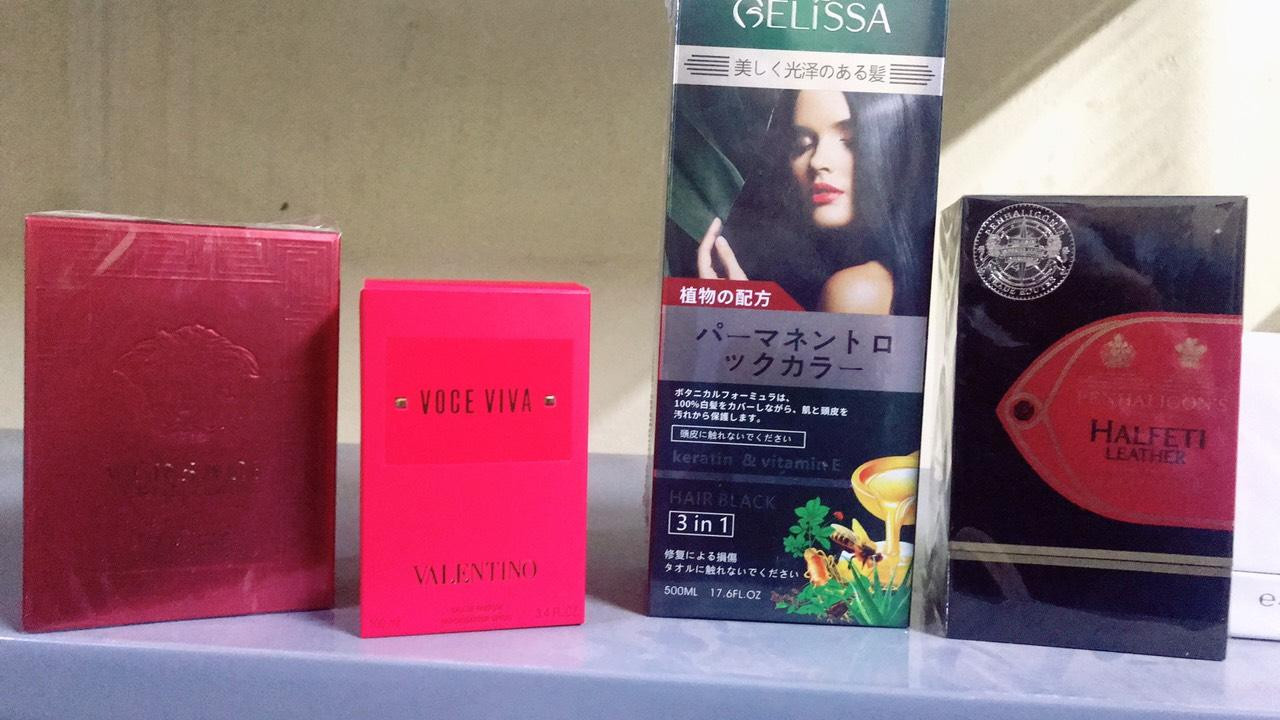 Một số sản phẩm bị thu giữ. Ảnh: Tổng Cục QLTT