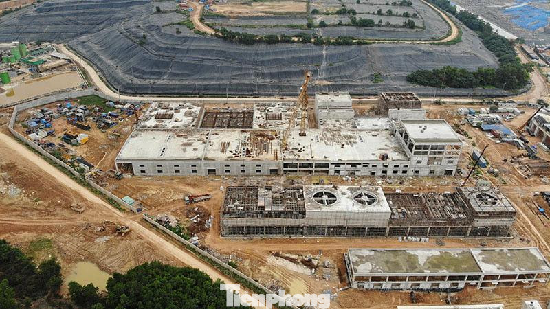 Khẳng định các sở, ngành thành phố và huyện Sóc Sơn đã hỗ trợ tối đa các điều kiện cho dự án, ông Nguyễn Trọng Đông yêu cầu chủ đầu tư cần quyết liệt, trách nhiệm hơn trong thực hiện cam kết với thành phố, nhất là sớm đưa nhà máy vào vận hành giai đoạn 1 tiếp nhận xử lý rác. "Đề nghị tiếp nhận rác và đưa vận hành thử nghiệm từ cuối tháng 5/2021", lãnh đạo thành phố yêu cầu.