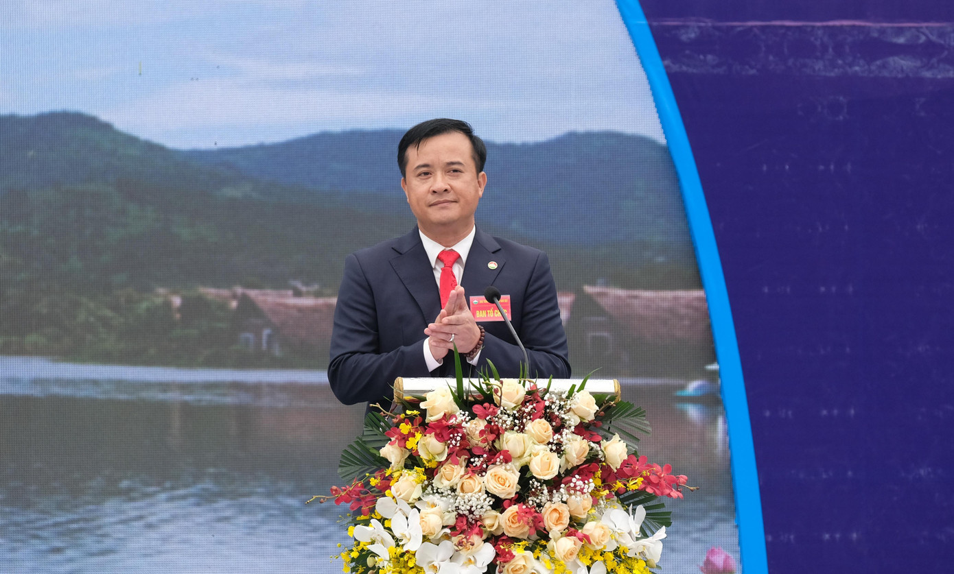 Ông Đỗ Mạnh Hưng, Chủ tịch huyện Ba Vì phát biểu khai mạc