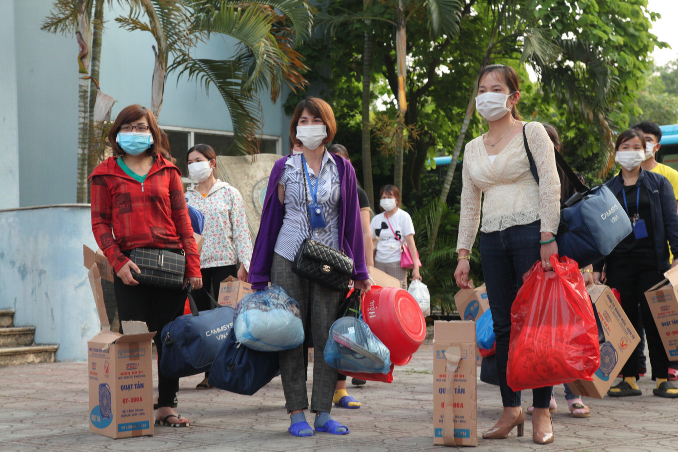 Tính đến 26/5, số công nhân đăng ký ở lại trường Trường Cao đẳng Công nghiệp và Thương mại, thành phố Phúc Yên là 179 người và Trường Đại học công nghệ Giao thông Vận tải, thành phố Vĩnh Yên 12 người.