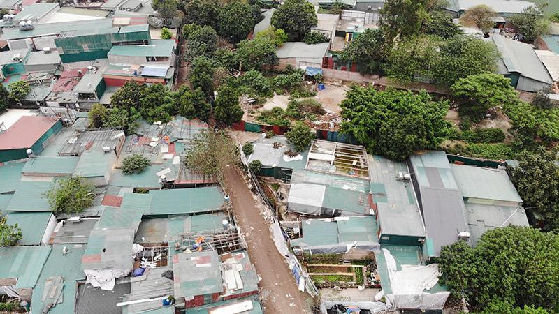 Lãnh đạo Thanh tra Sở Xây dựng Hà Nội khẳng định, vấn đề xử lý vi phạm về trật tự xây dựng trên đất nông, lâm nghiệp được quy trách nhiệm cụ thể cho người đứng đầu UBND xã, phường.