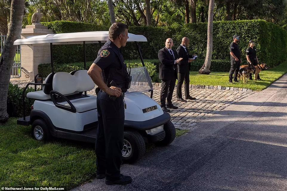 An ninh được thắt chặt từ hôm thứ Sáu (8/4).