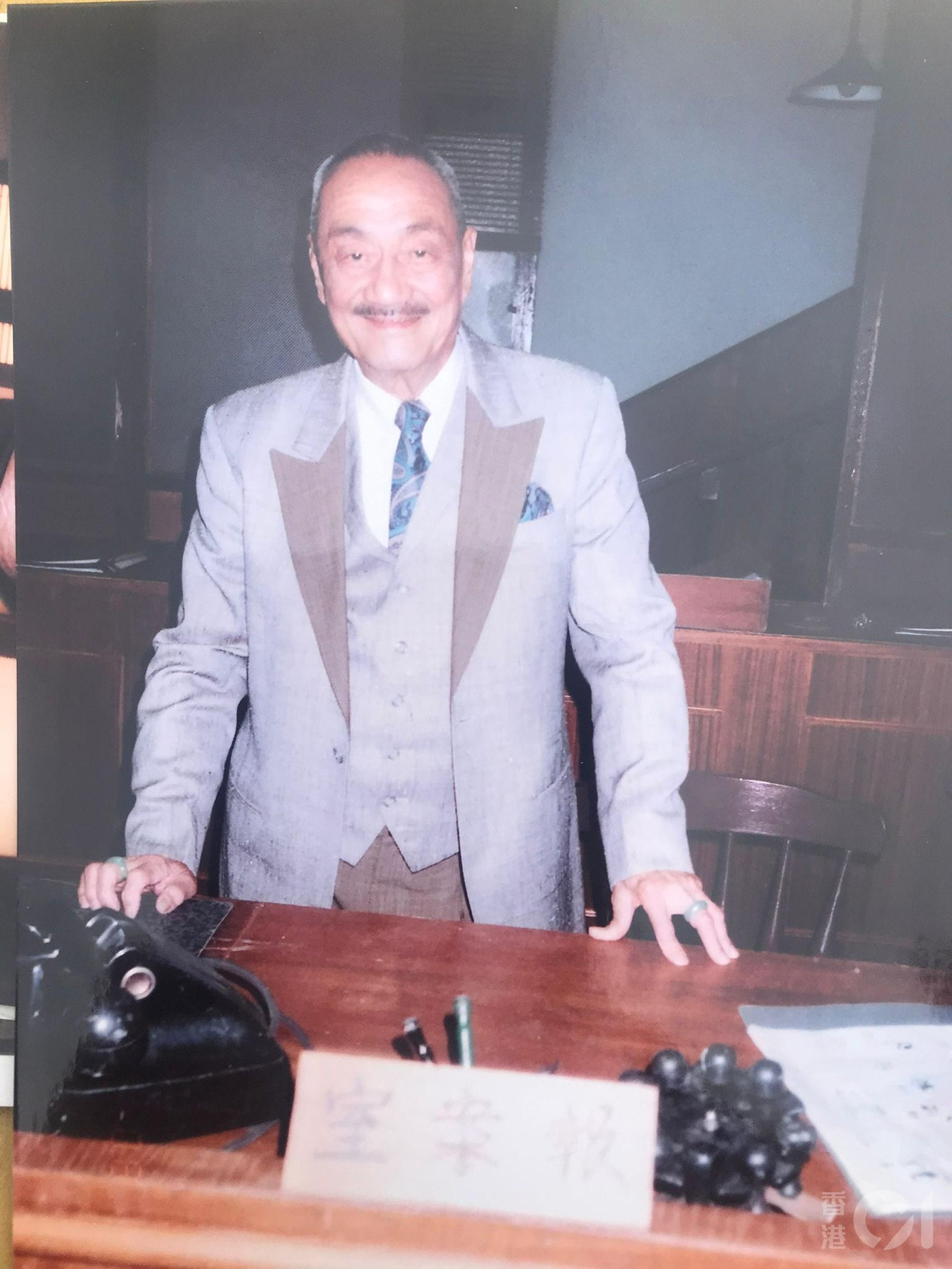 Sự ra đi của ông Lương Hùng để lại nhiều tiếc nuối cho người trong nghề và khán giả.