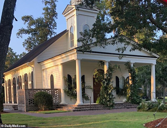 Tiết lộ chi phí ‘khủng’ trong đám cưới thứ hai của Justin và Hailey Bieber ảnh 4