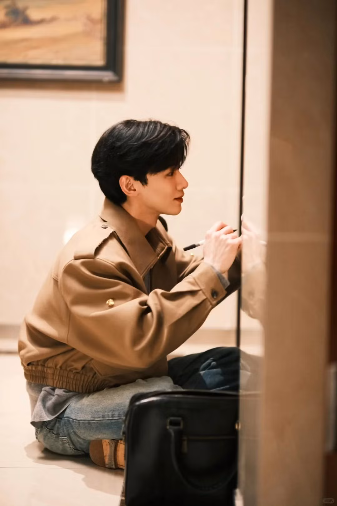 Chuyển biến tạo hình của Tang Diên chậm so với Ôn Dĩ Phàm nhưng rõ nét, mạnh mẽ hơn.