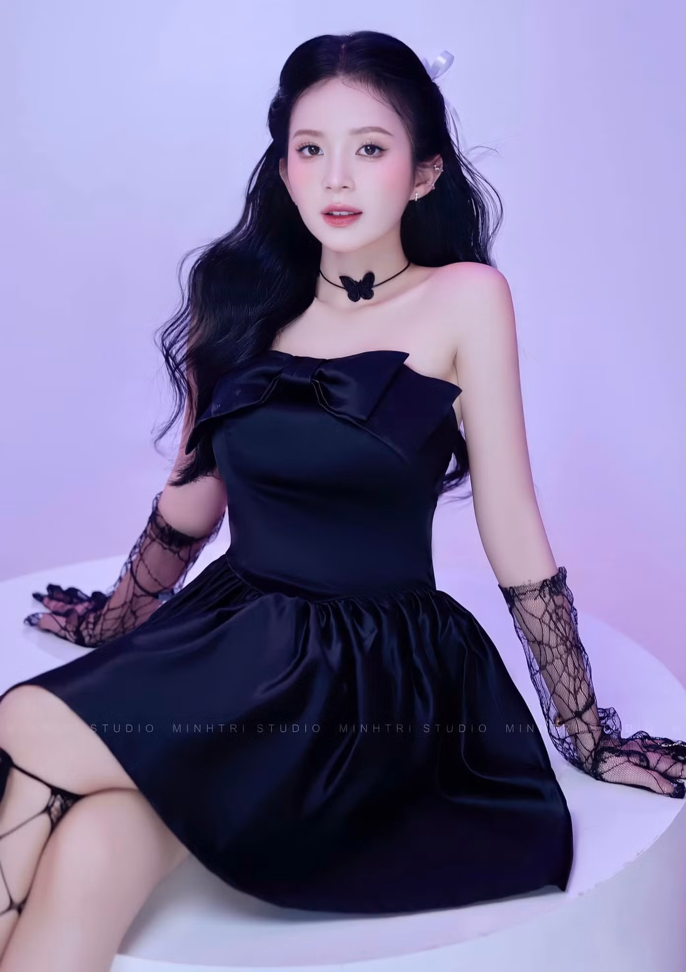 Vẻ ngoài cá tính, táo bạo của nữ chính phim Việt giờ vàng trong các bộ hình concept.