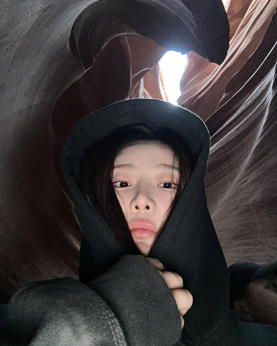 Chuyến nghỉ dưỡng tới Mỹ hồi cuối năm 2024 là lần đầu Lee Si An diện trang phục của thương hiệu Stussy. Chuyến nghỉ dưỡng tới Mỹ hồi cuối năm 2024 là lần đầu Lee Si An diện trang phục của thương hiệu Stussy.