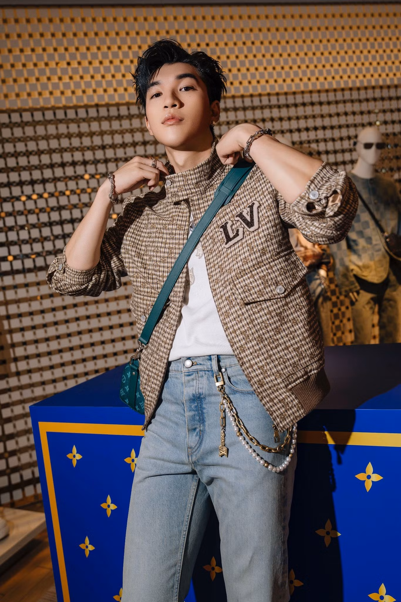 Louis Vuitton SOOBIN HIEUTHUHAI.jpg