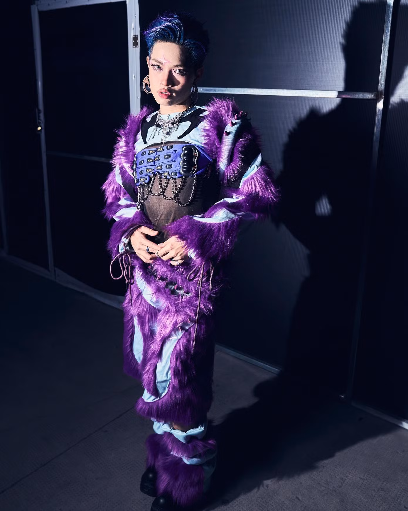 "Từ khi tôi biết cổ (Pháp Kiều - PV) đến giờ, cổ chưa từng phải mặc xấu một ngày nào, dù chỉ một ngày!" - một tài khoản Threads chia sẻ, nhận hơn 4,5K lượt "thả tim".