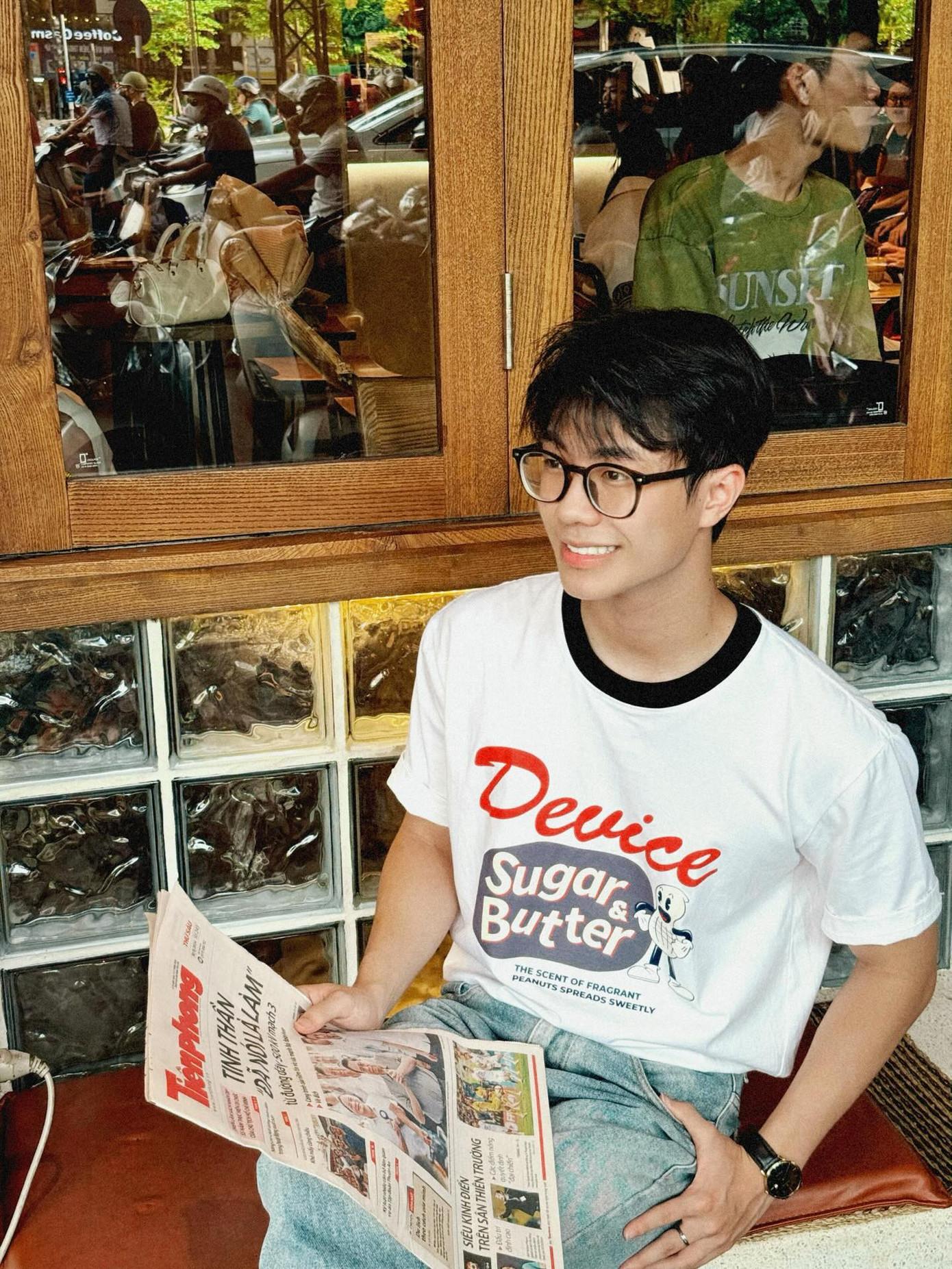 Tân binh Lâm Anh mang thần thái chuẩn "chất liệu bạn trai" trong những khoảnh khắc đời thường. Tân binh Lâm Anh mang thần thái chuẩn "chất liệu bạn trai" trong những khoảnh khắc đời thường.