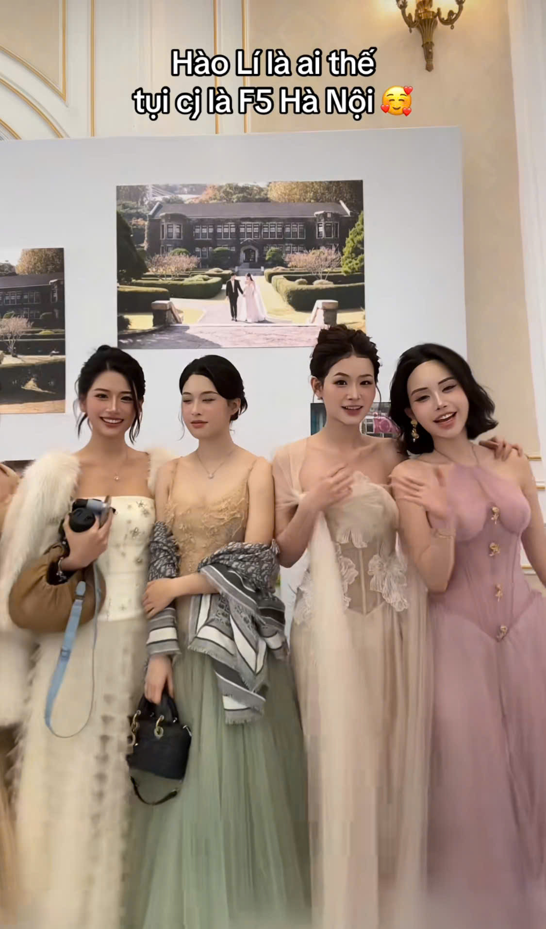 MC Quyền Linh, Diệp Lâm Anh, TikToker Xuân Ca và nhiều người dùng mạng có các video "bắt trend", góp phần lan tỏa hiệu ứng "F4 Vũng Tàu". MC Quyền Linh, Diệp Lâm Anh, TikToker Xuân Ca và nhiều người dùng mạng có các video "bắt trend", góp phần lan tỏa hiệu ứng "F4 Vũng Tàu".