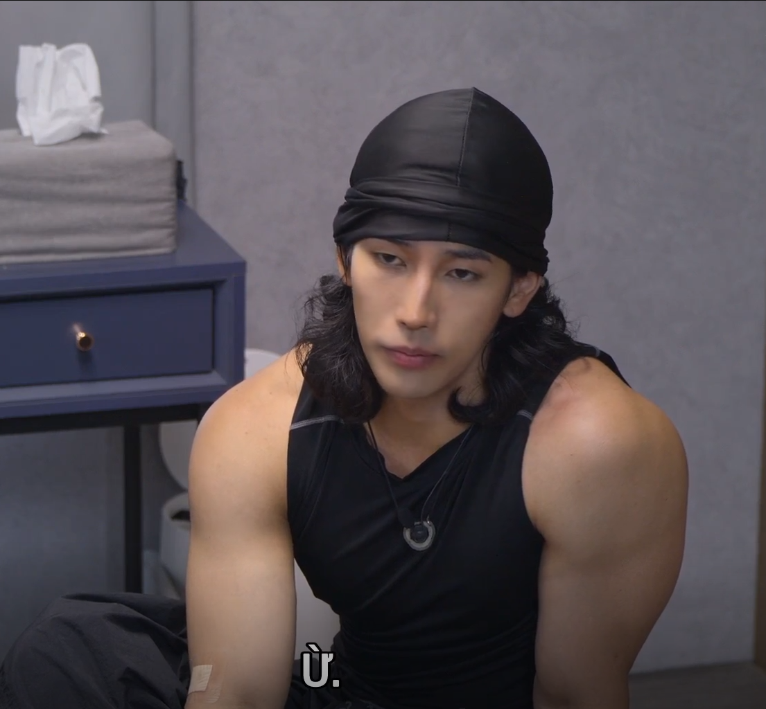 Người xem có mối quan hệ yêu - ghét lẫn lộn với Yuk Jun Seo.