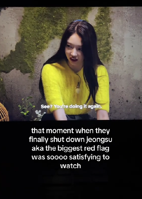 Phản ứng của netizen trên TikTok về mỹ nam "cờ đỏ" Kim Jeong Su. Phản ứng của netizen trên TikTok về mỹ nam "cờ đỏ" Kim Jeong Su.